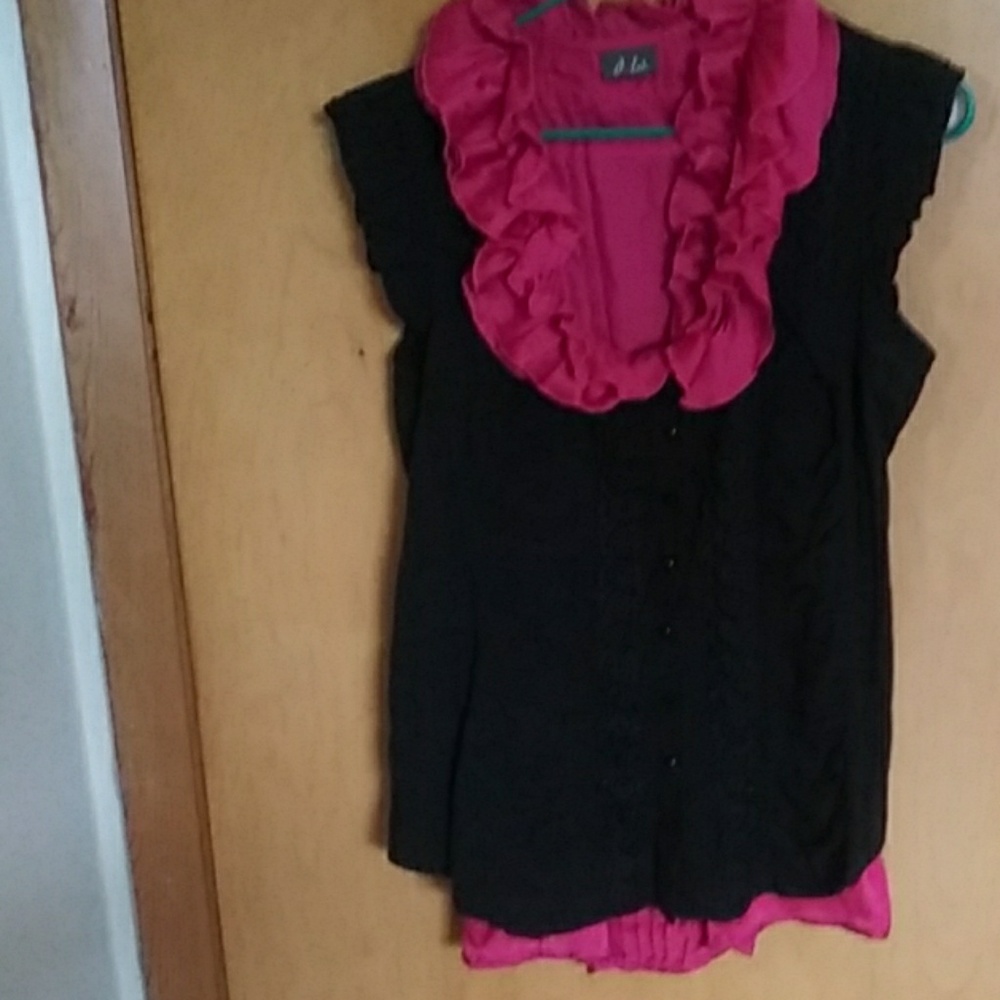 Button down blk. Vest